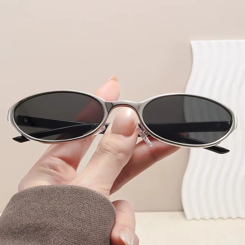 Óculos de sol com design oval  - Designer Sunglasses avaliação e preço