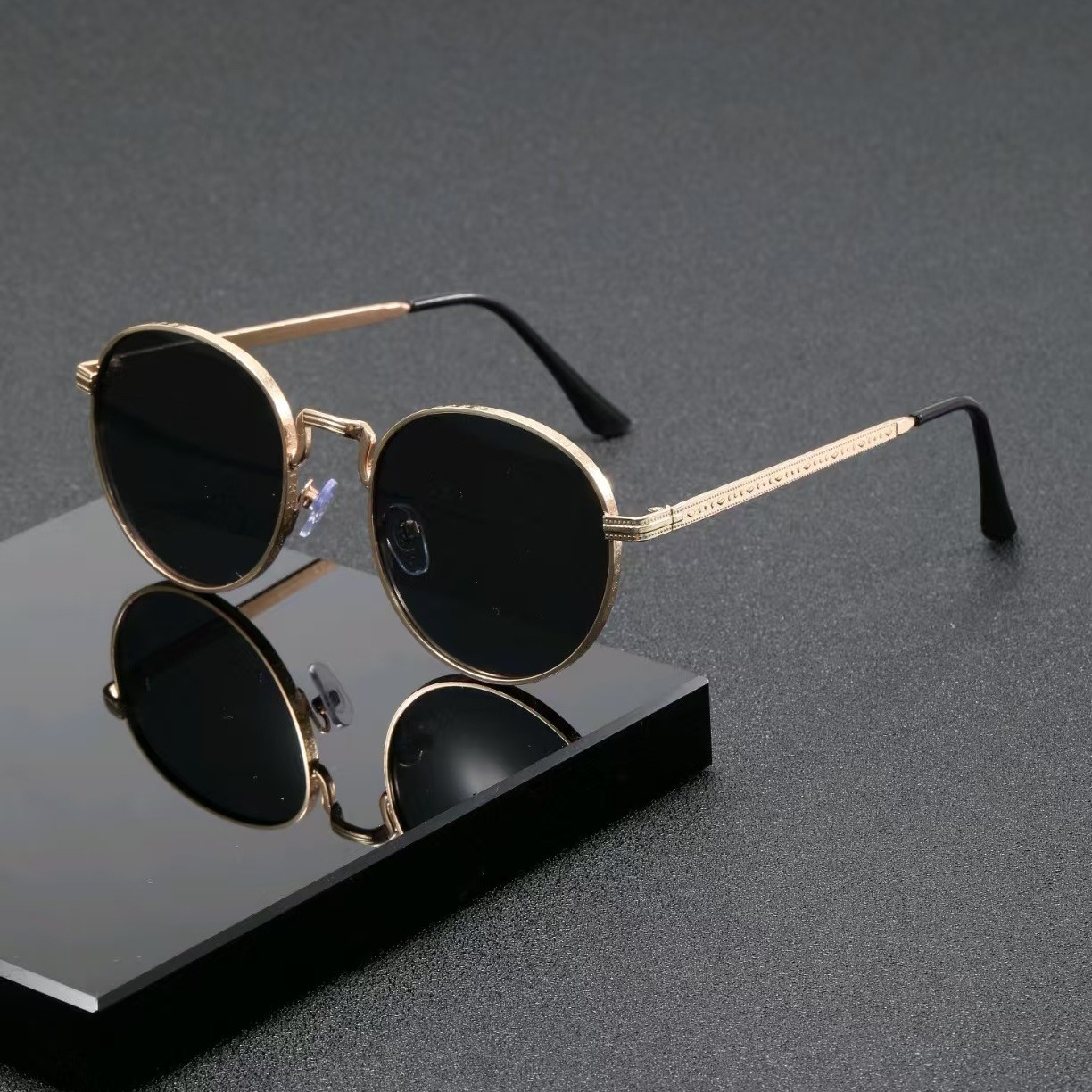 Óculos de Sol Redondos Clássic - Designer Sunglasses avaliação e preço